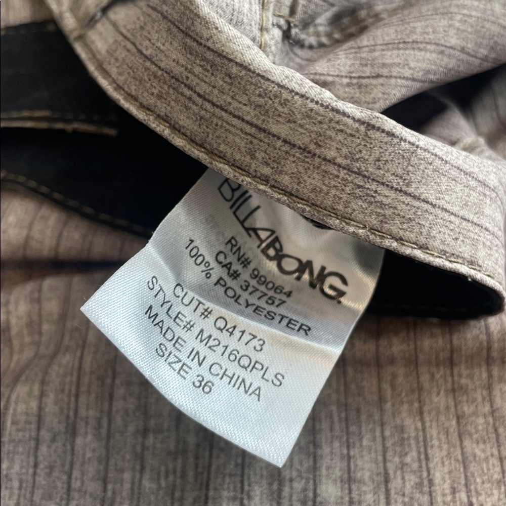 Billabong Tan Striped Men's Shorts - Picture 4 of 6